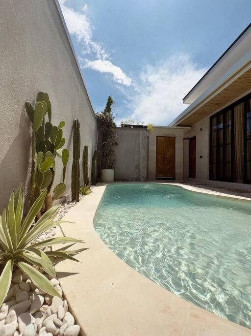 Emma'S Villa เซมินยัค ภายนอก รูปภาพ