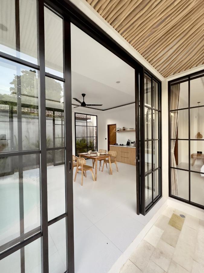 Emma'S Villa เซมินยัค ภายนอก รูปภาพ