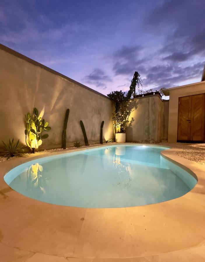 Emma'S Villa เซมินยัค ภายนอก รูปภาพ